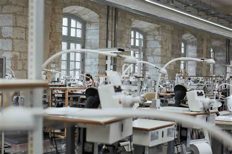 liste ateliers louis vuitton france|Métiers d'Art .